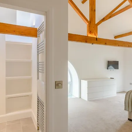 Church Manor Holiday home *