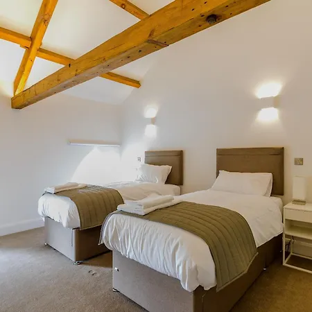 Church Manor Carlton (Richmondshire)